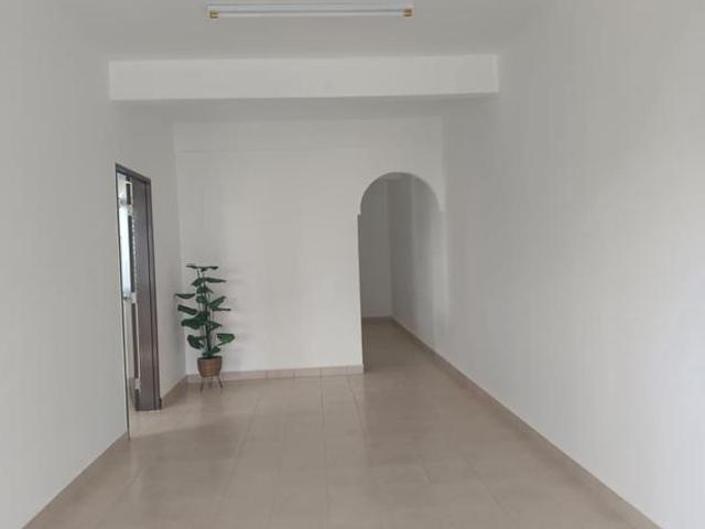 Townhouse for rent in Bukit Ledang, Johor