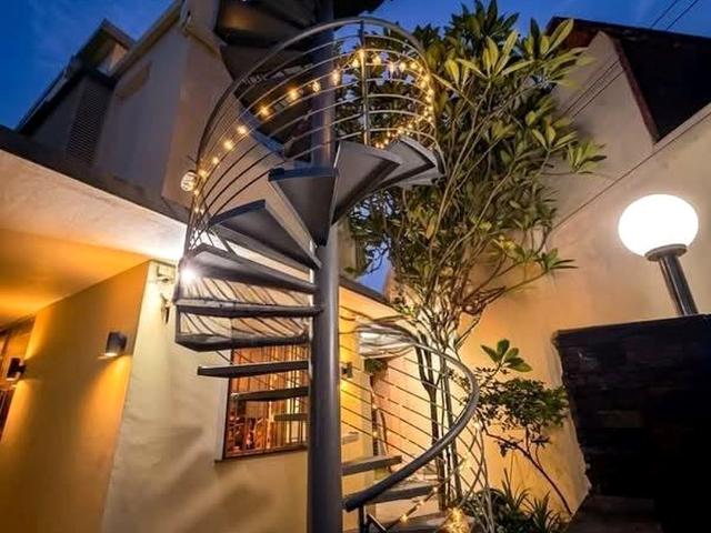 Detached House for sale