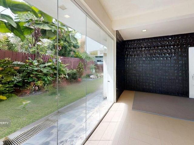 Detached House for sale