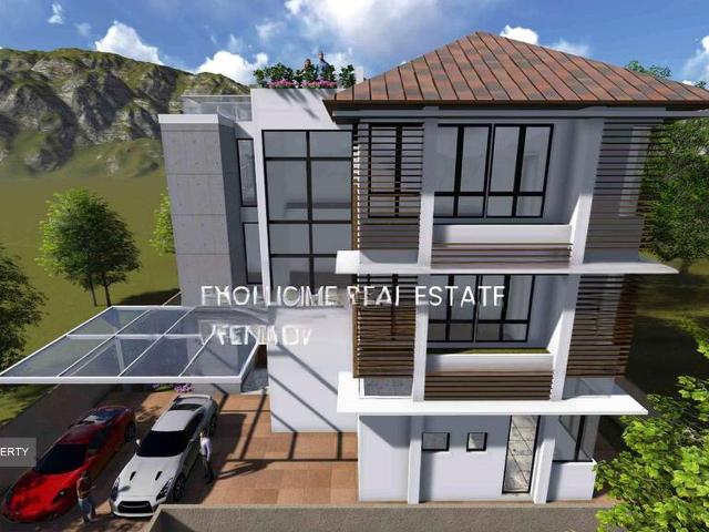 Detached House for sale