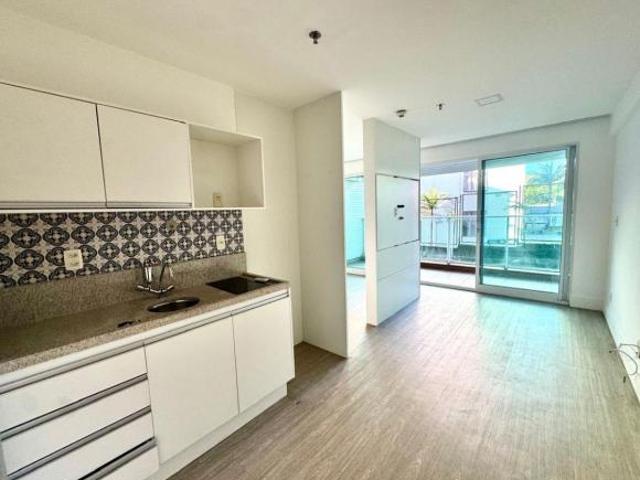 Apartamento venda em Lago Norte, Região Geográfica Intermediária do Distrito Federal