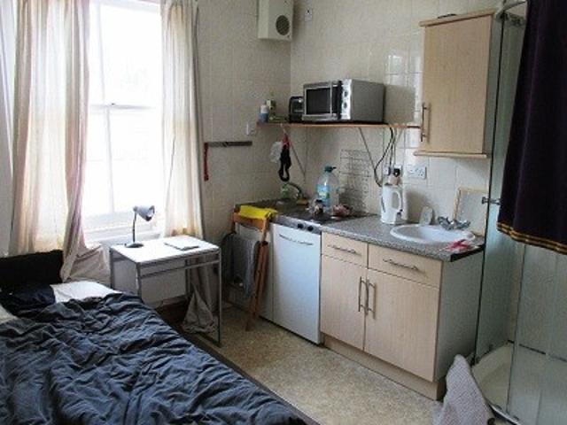 Room for rent in Highbury, Greater London