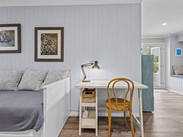 Apartment for rent in The Gap, Greater Brisbane
