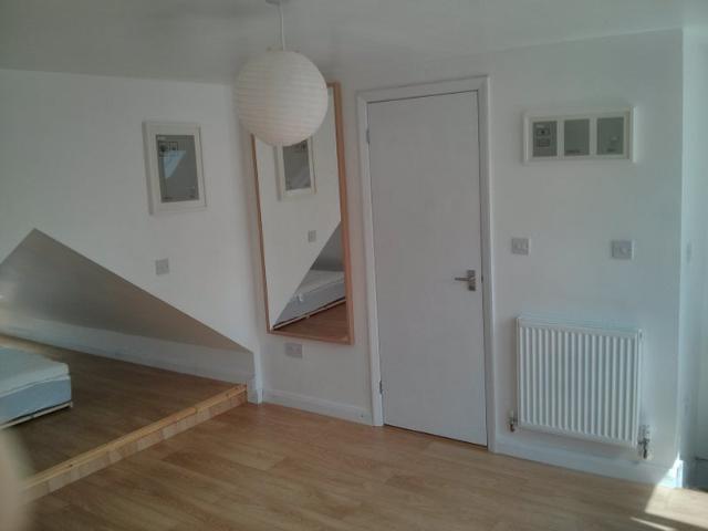 Studio for rent in Arbury, Cambridgeshire