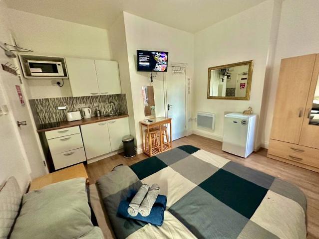 Studio for rent in Golders Green, Greater London
