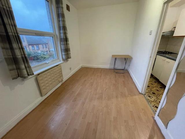 Studio for rent in Greater London
