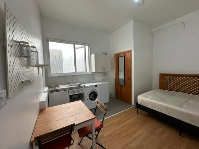 Studio for rent in London Borough of Hackney, Greater London