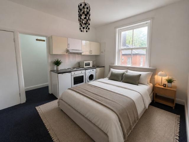 Studio for rent in Mapesbury, Greater London