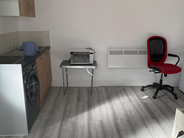 Studio for rent in London Borough of Brent, Greater London