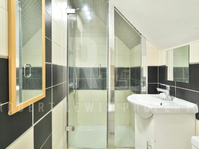 Studio for rent in Cat Hill, Isle Of Man