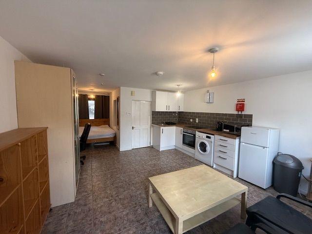 Studio for rent in Bangor, Wales