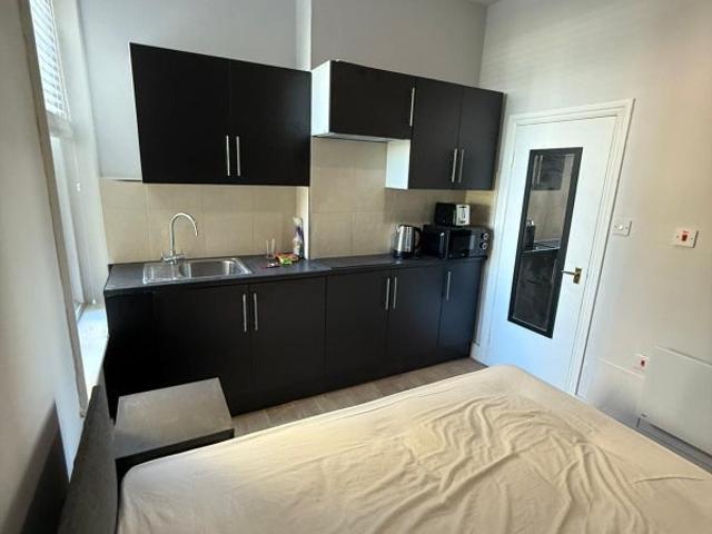 Studio for rent in Golders Green, Greater London