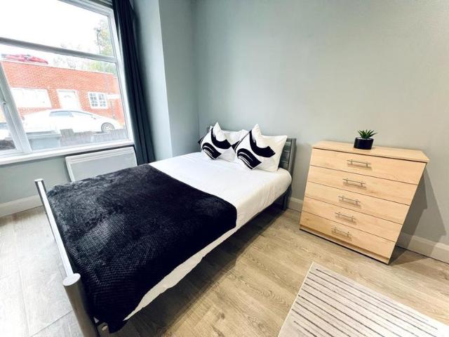 Studio for rent in Harlesden, Greater London