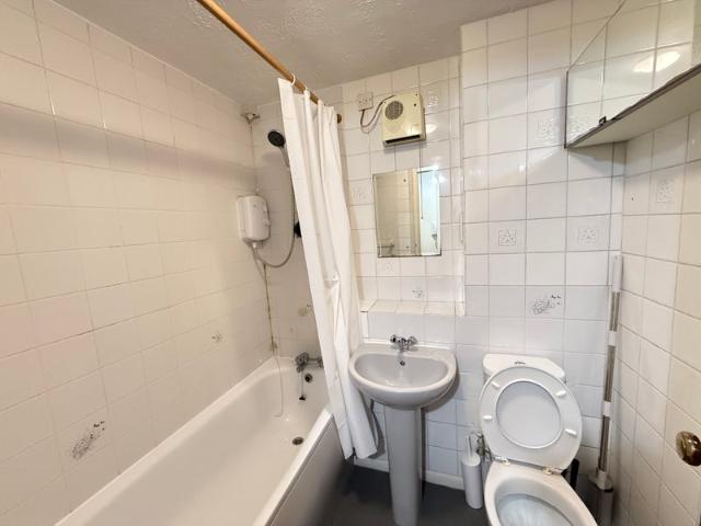 Studio for rent in London Borough of Brent, Greater London