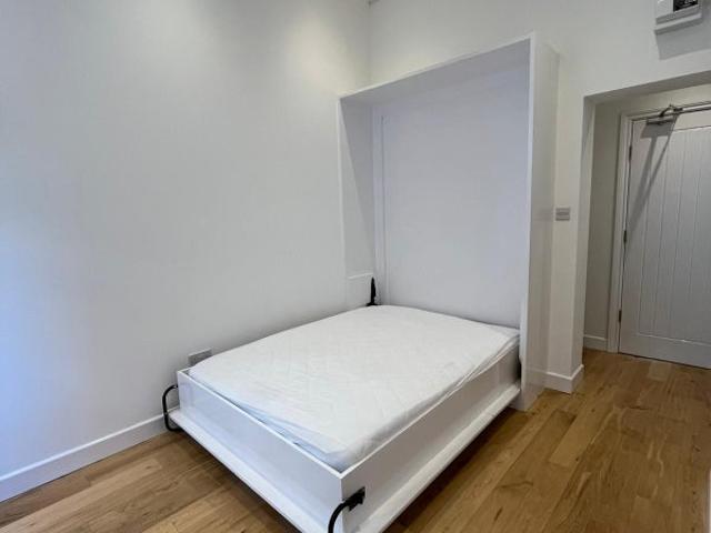 Studio for rent in West Cliff, Bournemouth