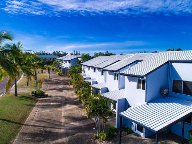 Townhouse for rent in Hay Point, Queensland