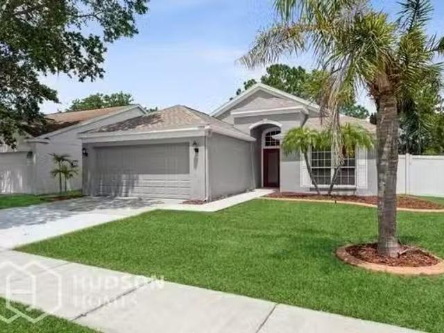 House for rent in Riverview