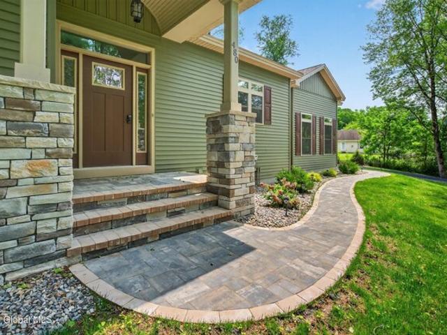House for sale in Gansevoort