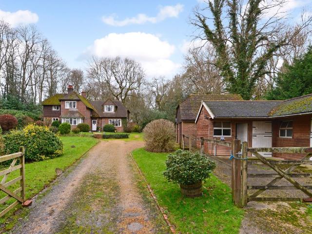 House for rent in Palmers Cross, Waverley