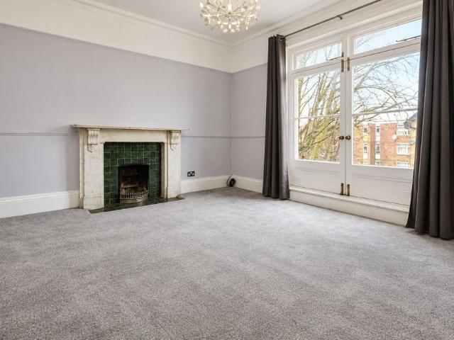Apartment for rent in London Borough of Croydon, Greater London