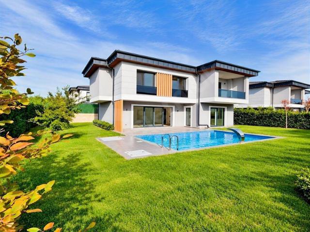 Selimpaşa Mahallesi, Silivri içerisinde satılık Villa