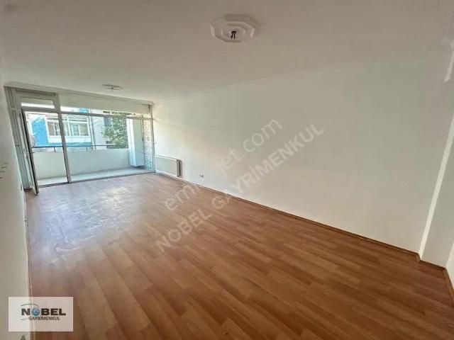 Üsküdar, İstanbul içerisinde satılık mülk