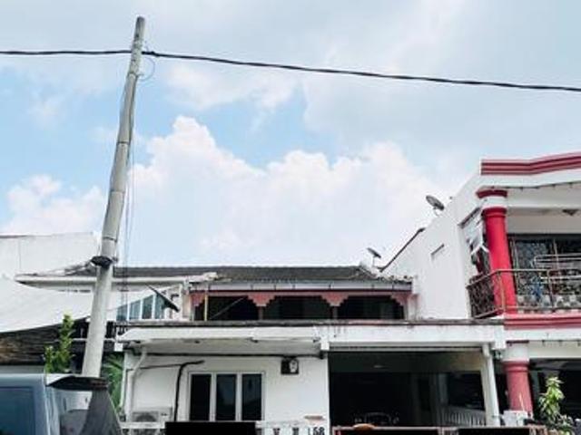 Terraced House for sale in Keramat