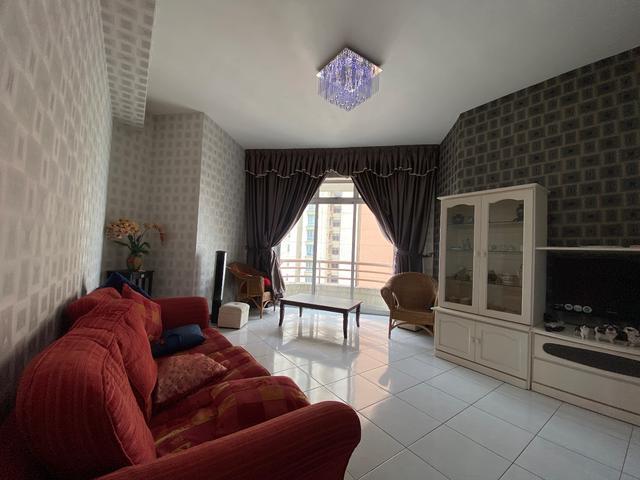 Condominium for sale in Malaka