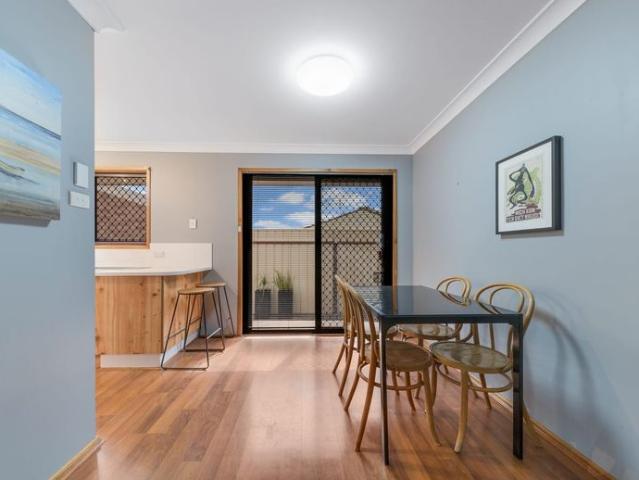 Townhouse for rent in Sydney, New South Wales
