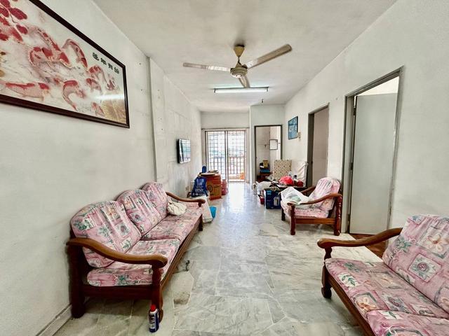 Apartment for sale in Country Heights Damansara, Kuala Lumpur