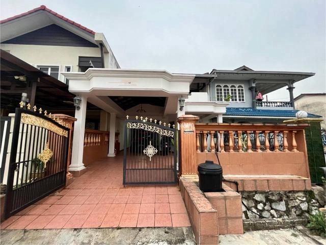 Terraced House for sale in Country Heights Damansara, Kuala Lumpur