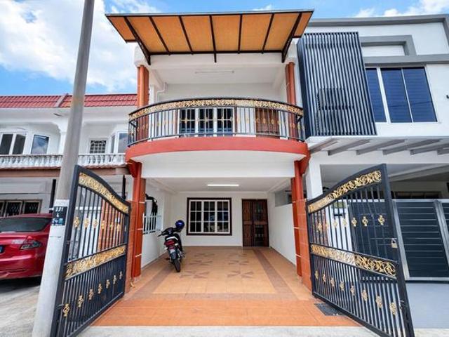 Terraced House for sale in Country Heights Damansara, Kuala Lumpur