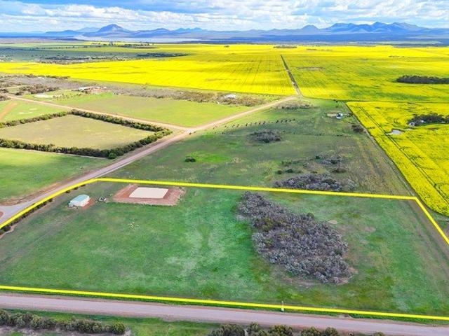 Land for sale in Hopetoun, Western Australia