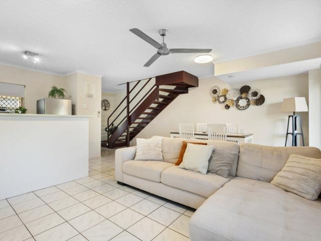 Townhouse for sale in Cairns, Queensland
