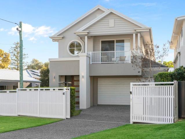 House for sale in Wynnum West, Greater Brisbane