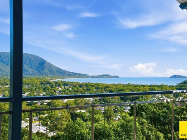 House for sale in Kewarra Beach, Queensland
