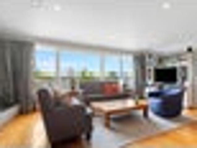 House for sale in Omokoroa, Bay Of Plenty