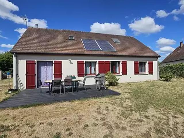 Maison vente à Le Pont, Selles-Saint-Denis