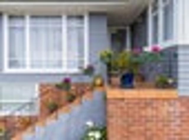 House for sale in Kelston