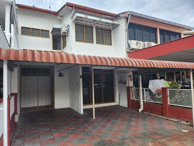 Terraced House for sale in Georgetown, Penang