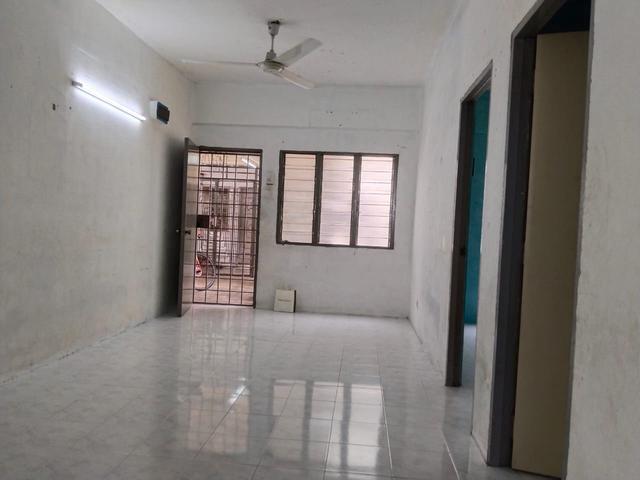 Flat for sale in Port Klang, Selangor
