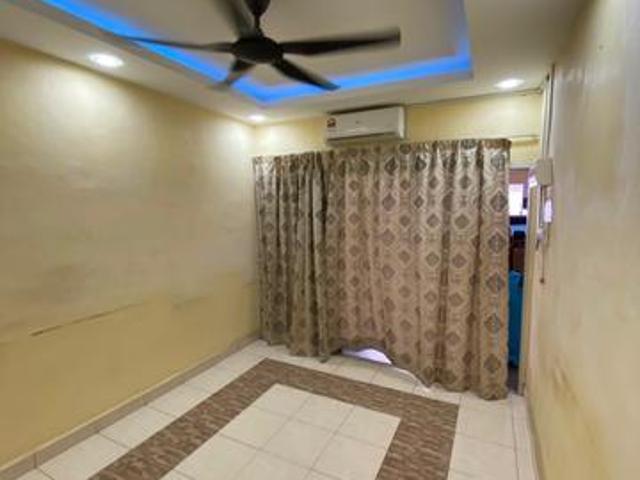 Terraced House for sale in Wellesley, Penang