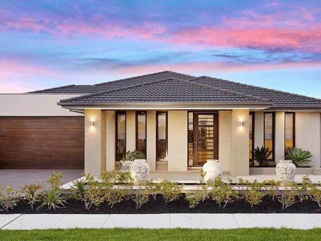 Cottage for sale in Toombul, Queensland