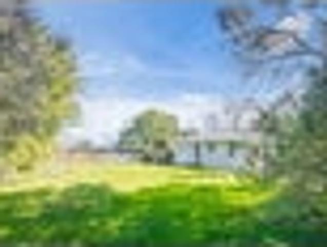 House for sale in Oratia, Oroua County