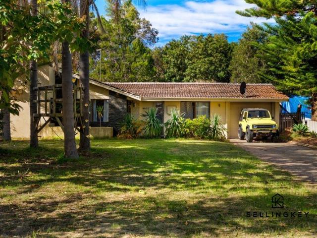 House for sale in Parklands, Western Australia