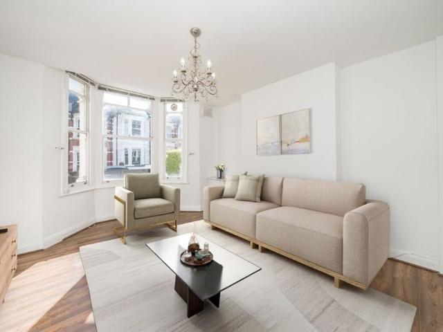 Apartment for rent in Harlesden, Greater London