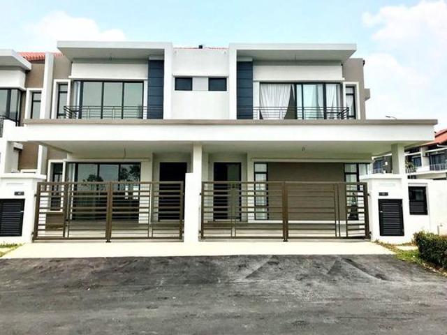 Terraced House for sale in Sendayan Village, Negeri Sembilan