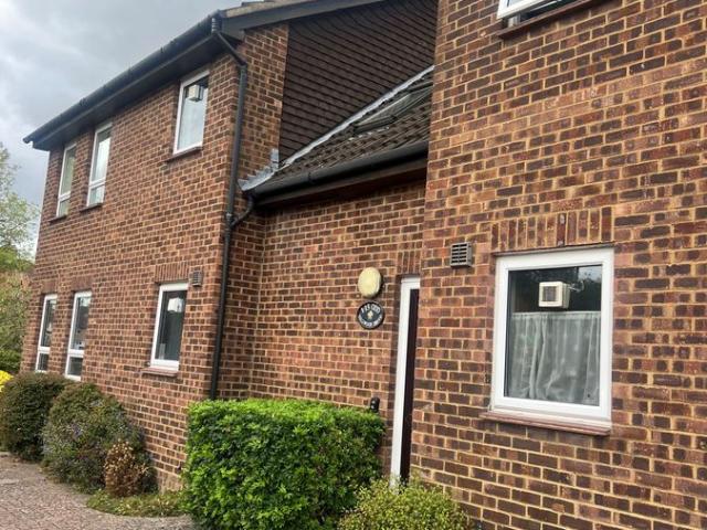 Studio for rent in High Barnet, Greater London