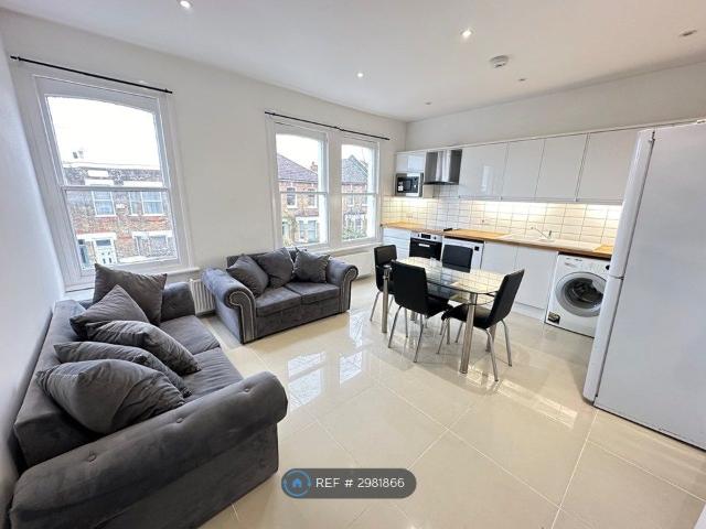 Apartment for rent in West Norwood, Greater London
