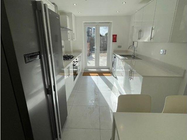 House for rent in Upton Park, Greater London